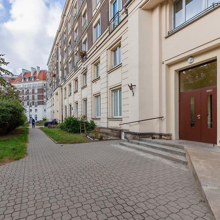 Aleja Wyzwolenia Studio with Mezzanine Warsaw Downtown by Noclegi Renters Екстериор снимка