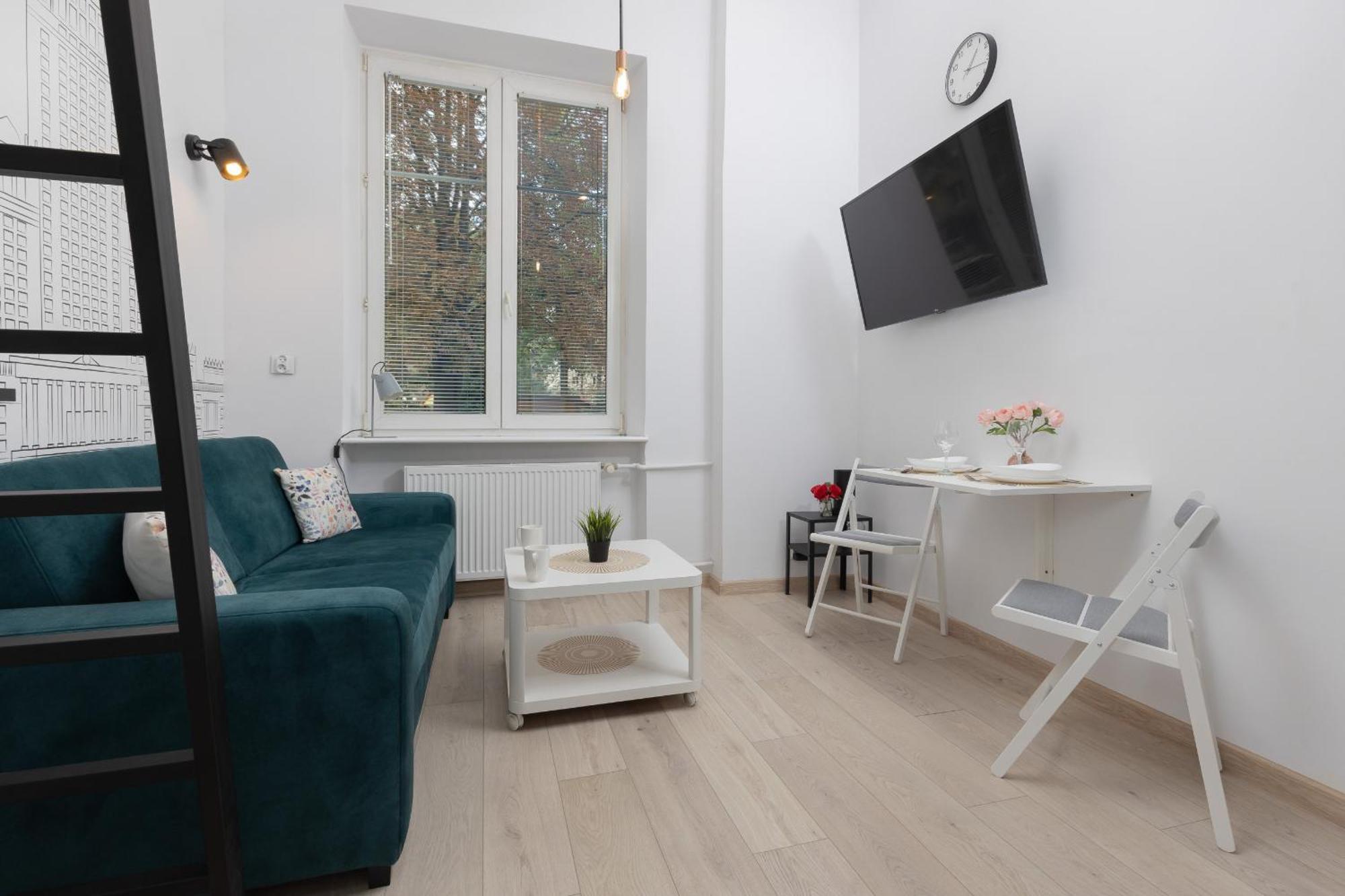 Aleja Wyzwolenia Studio with Mezzanine Warsaw Downtown by Noclegi Renters Екстериор снимка