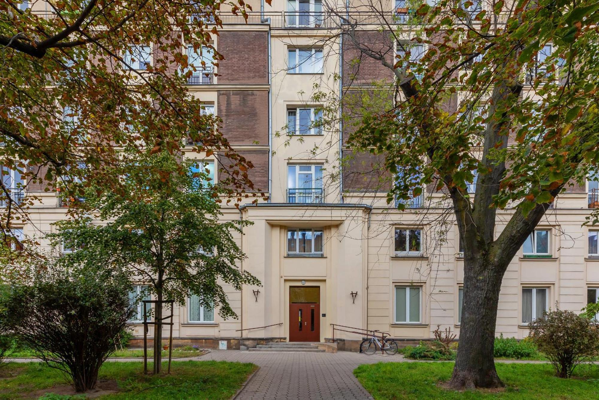 Aleja Wyzwolenia Studio with Mezzanine Warsaw Downtown by Noclegi Renters Екстериор снимка